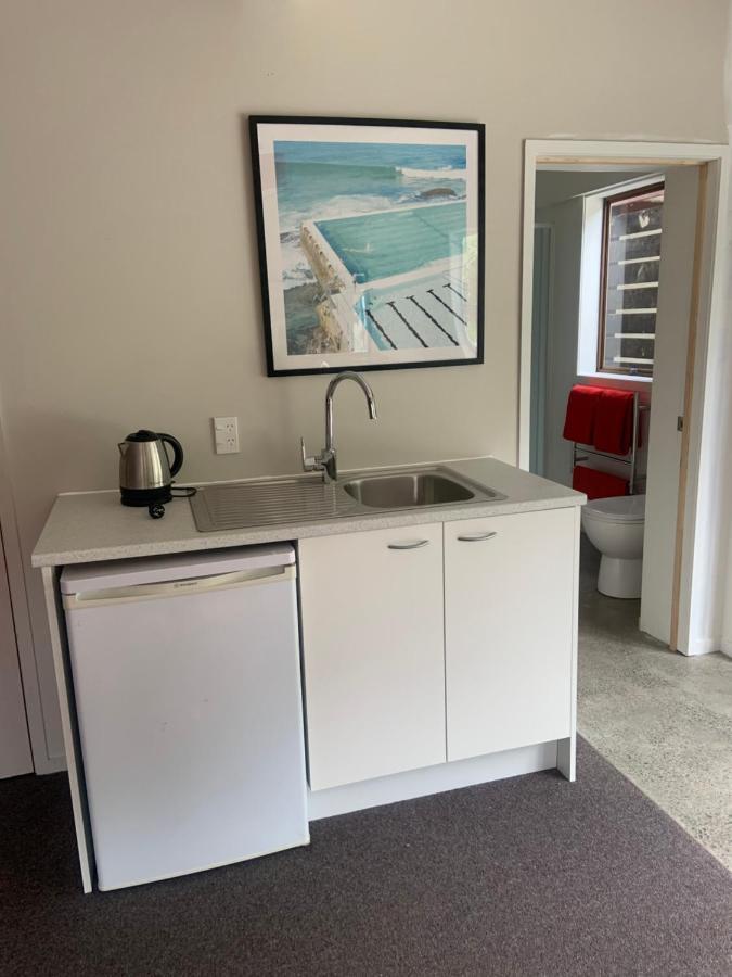 Garden Studio Apartment Хейвлок Норт Екстериор снимка